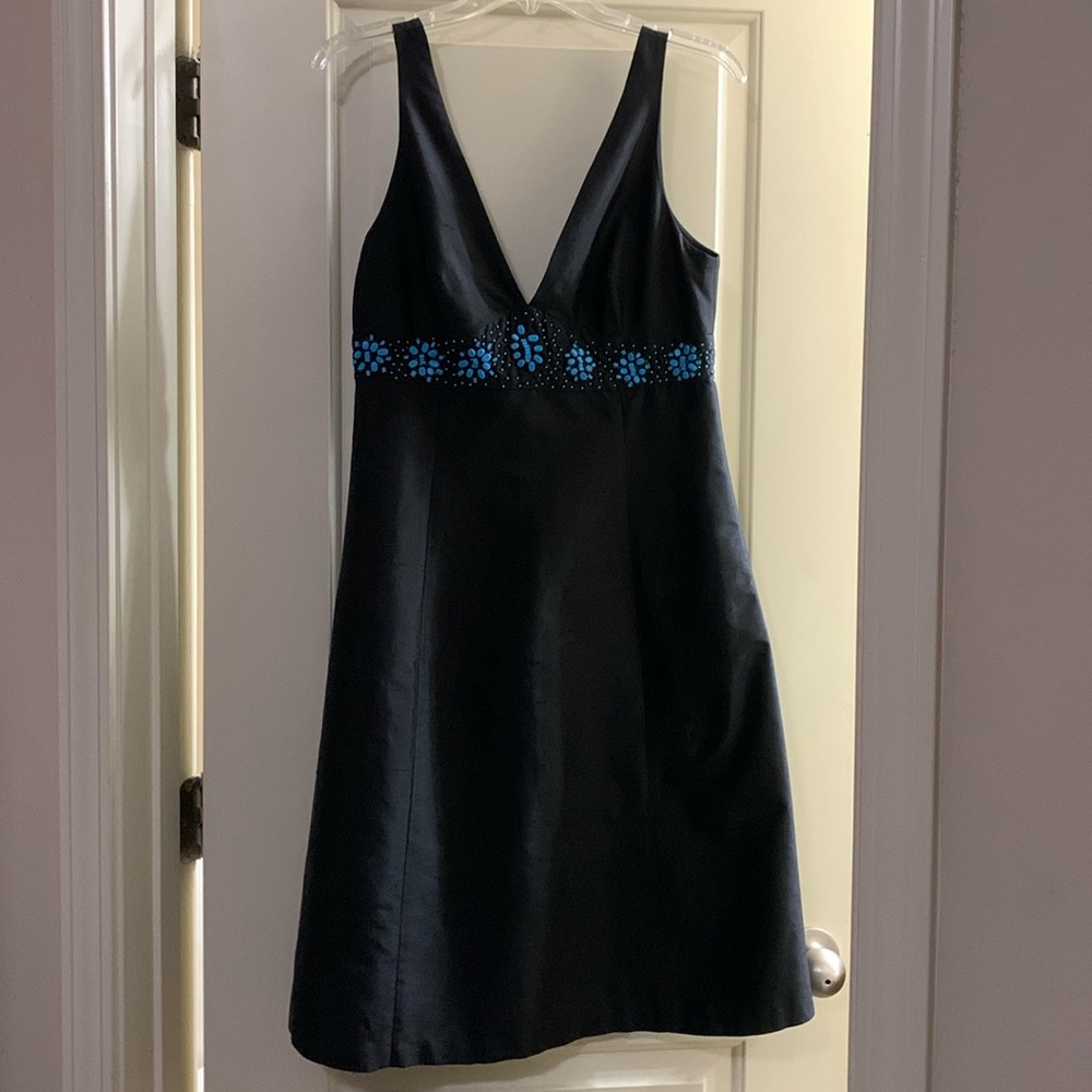 Laundry V Neck Silk Dress with Turquoise beads, size 8.